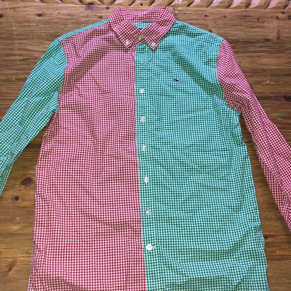 Vineyard vines shirt